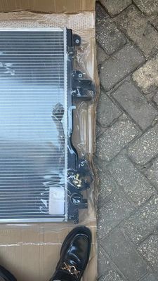 Land Cruiser 150 Tự động AT Cooling Radiator 16400-30300 Cho Toyota Prado 3.0 TDI