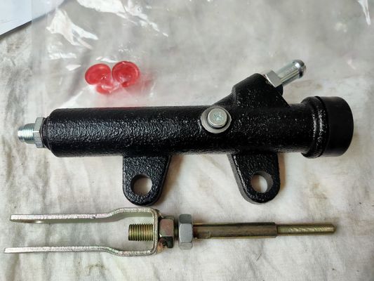 Kích thước tiêu chuẩn ly hợp Master Cylinder Slave Cylinder cho xe tải Nissan CM 46801-Z5007