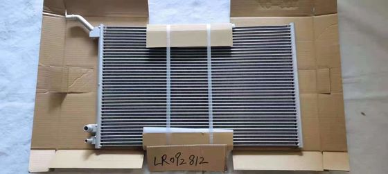 LR092812 Range Rover Velar OEM Động cơ Aluminium Intercooler cho bộ sạc nước tản nhiệt