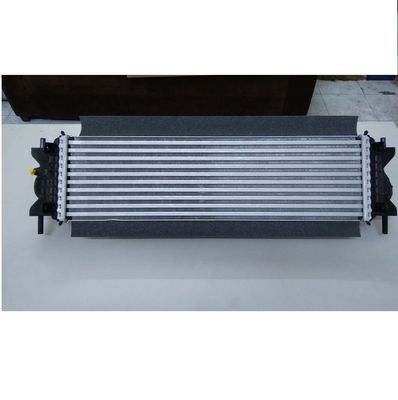 Intercooler cho Nissan Navara NP300 Renault Alaska 2.5 dCi 4x4 144614KV1A 2014- Top-