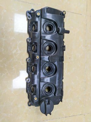 Xe hơi làm cho NISSAN NAVARA NP300 D23 D40 13264-LC10A VALVE ROCKER COVER ASSEMBLY