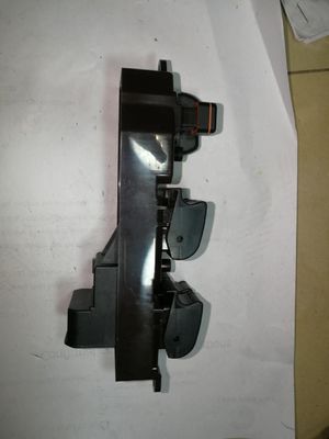 84820-0K010 Chuyển bộ điều chỉnh cửa sổ điện cho Toyota Hilux vigo Phần lái tay phải