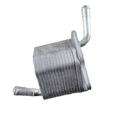 Bộ làm mát dầu động cơ cho Toyota Hilux Revo 1GD 2GD 15071-0E010 Số tham chiếu 8095055