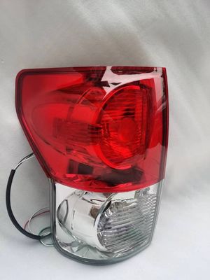 Đèn đuôi 12V cho Toyota Tundra 07-09 81560-0C070 2006- Điện áp 12V Năm 2006- 12V