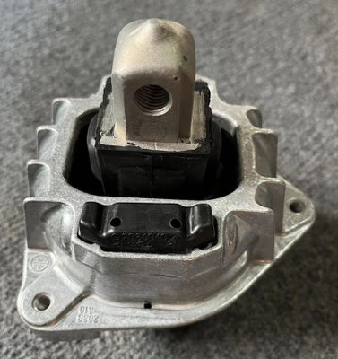 22116775906 Đơn vị gắn động cơ BMW Cho năm 2009-2012 BMW 750LI F01 F02 F07 F10 F11 4.4L