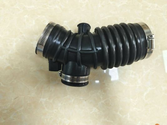 16578-95F0B Ống hút ống dẫn không khí cho Nissan Sunny murano